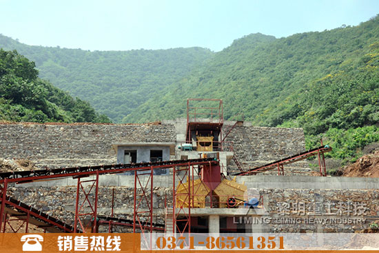 鄂式碎石机